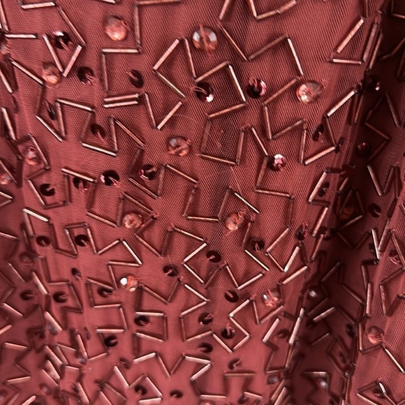 Mac Duggal Red Sequin Maxi Gown with V-Neck for Wedding Guest size 4 nwt - Picture 10 of 14